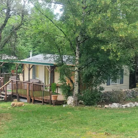 Petit Coin Tranquille Kamp alanı *